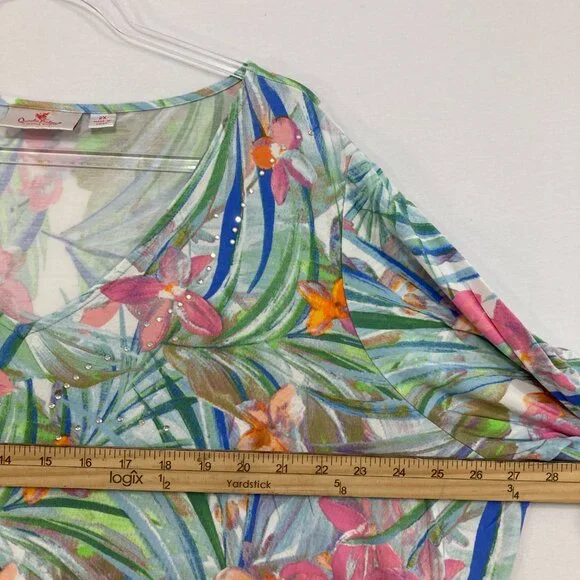 Quacker Factory Top size 2X Pink Blue Floral V Neck Stretch 3/4 Sleeve Casual - Picture 5 of 8